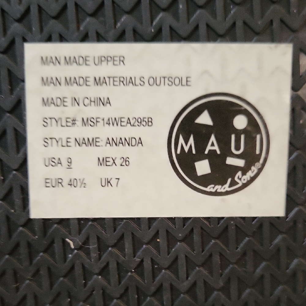 Maui and Sons Blue and Black Flip Flops - Picture 6 of 6